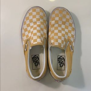 Yellow/mustard checker VANS SIZE:women’s 6